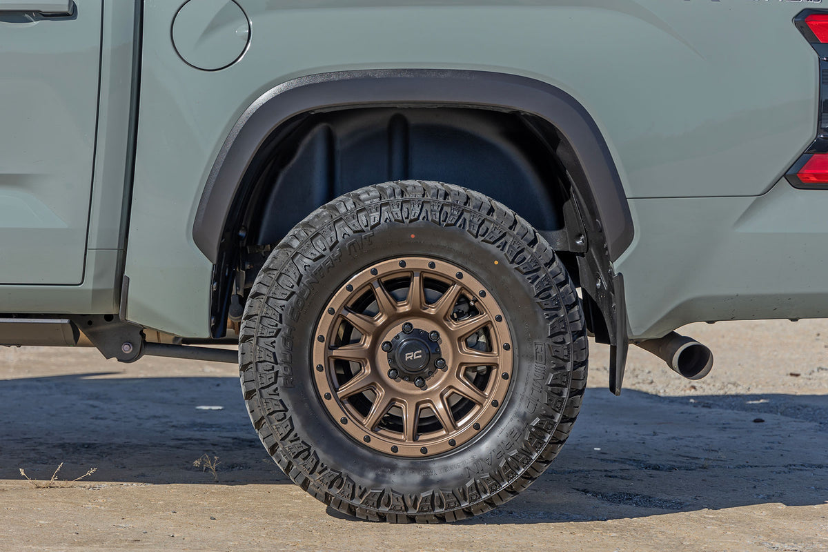 22-24-tundra-wheel-well-liners503.jpg
