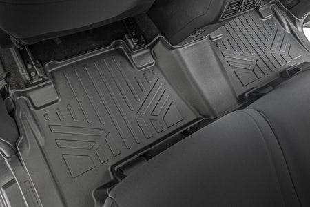4runner-floor-mat-install2.jpg