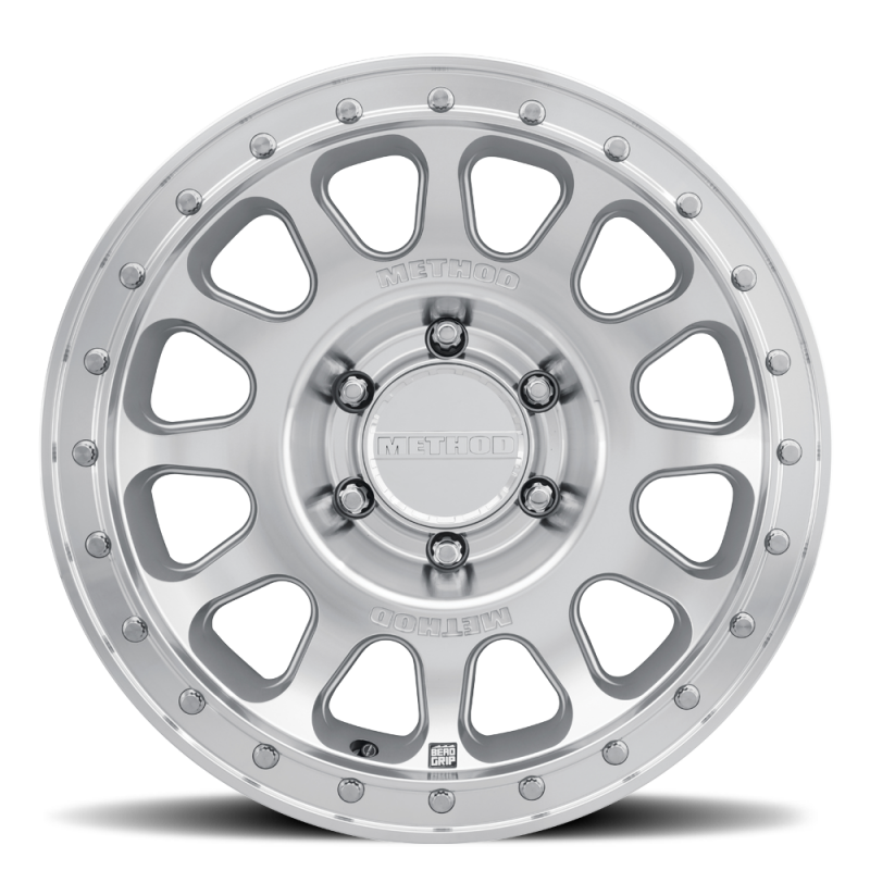 Method MR709 HD Bead Grip 17x8.5in / ET0 / 5x150 BP / 110.50mm Bore - Machined Clear Coat Wheel