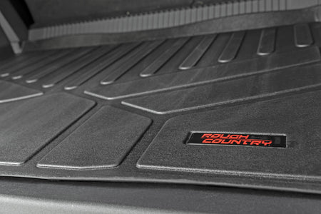 bronco-cargo-mat-logo.jpg