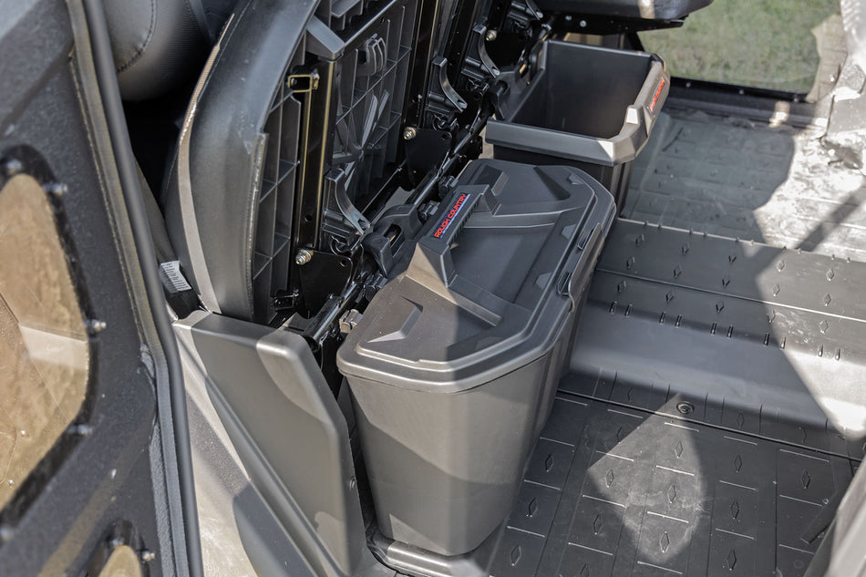 defender-under-seat-storage4.jpg
