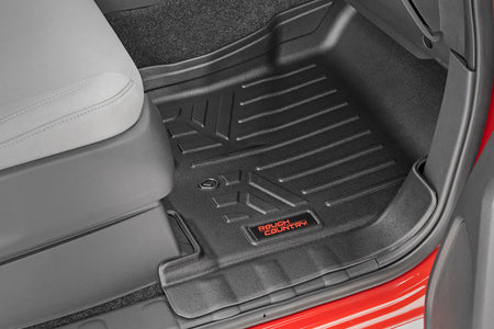 frontier-floormats-install1.jpg