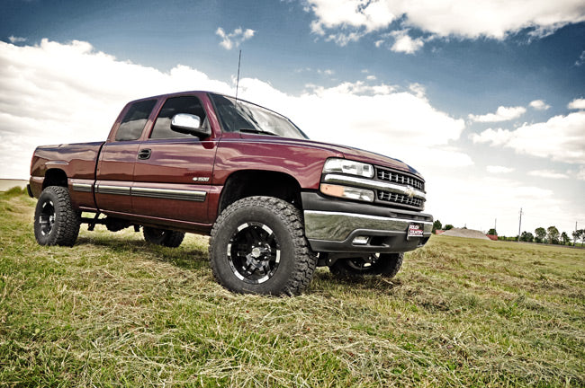 gm-lift-kit_234n2-installed_1_1.jpg
