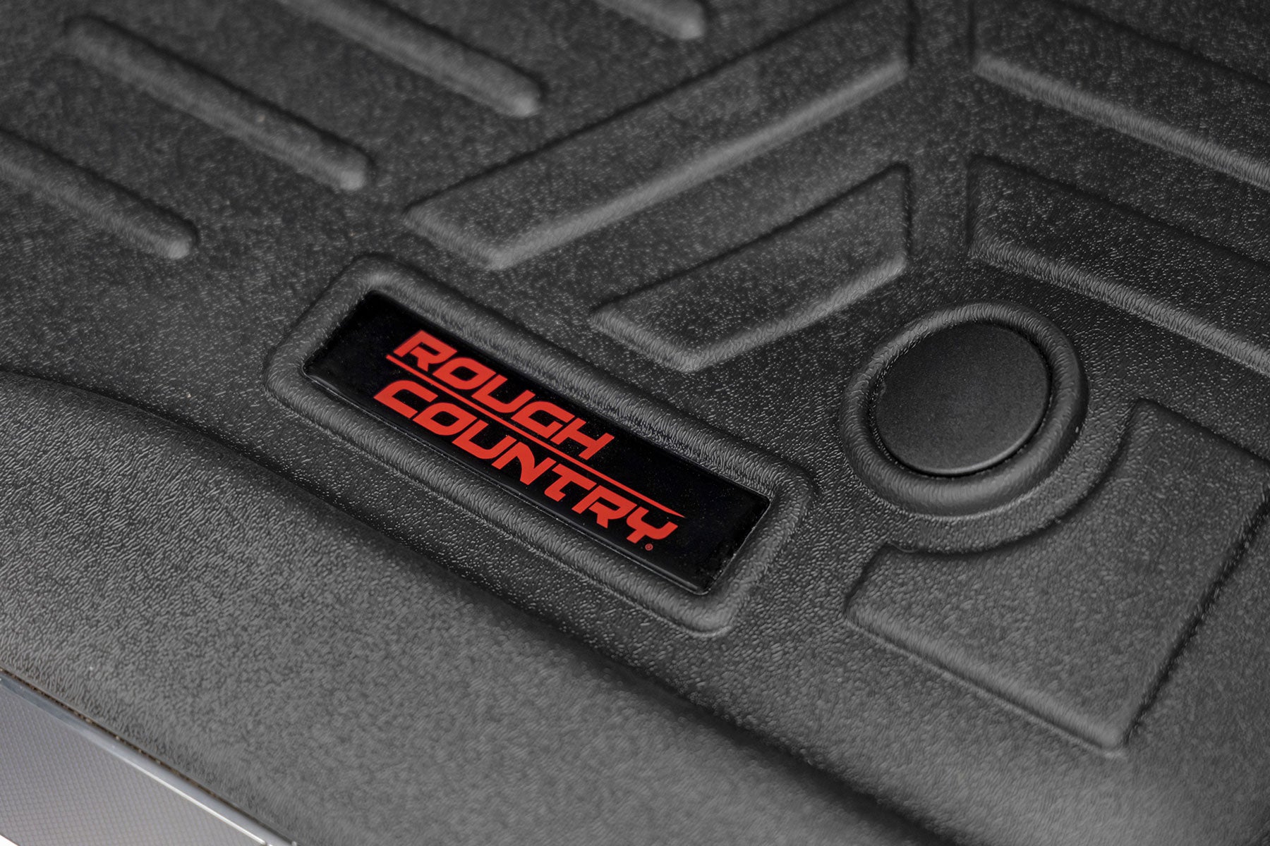 gm-tahoe-yukon-floor-mat4_1.jpg