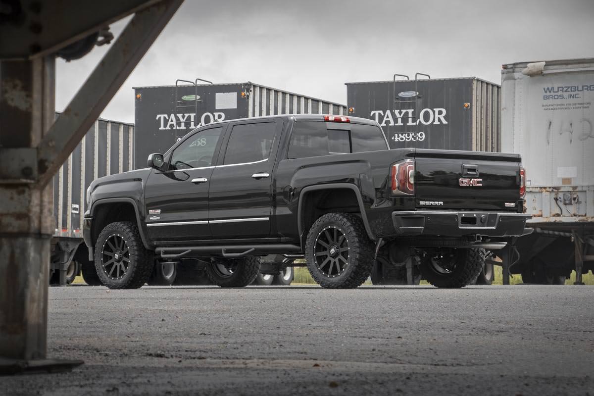 gmc-16-sierra1500-black-rd-trcks-194-20_2_1_3.jpg