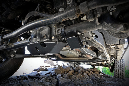 jeep-jk-front-dana-44-skid-plate_797-installed_1.jpg