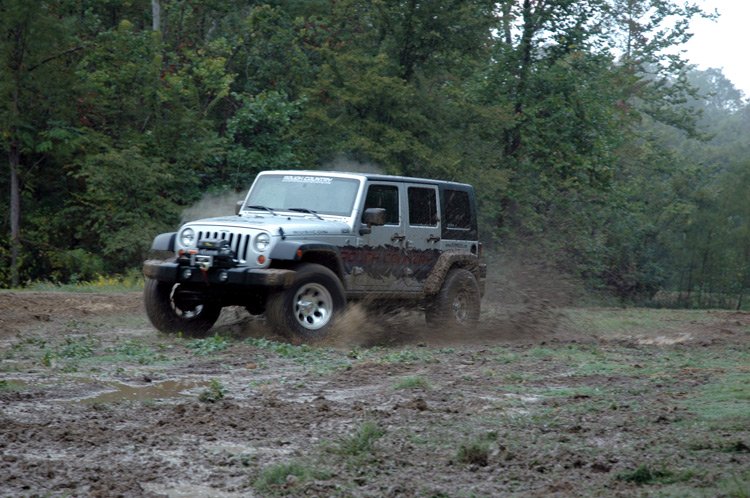 jeep-lift-kit_674x-installed-1.jpg