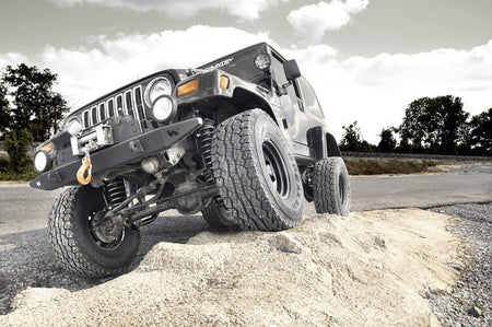jeep-lift-kit_906s-installed_1_1_1.jpg