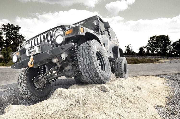 jeep-lift-kit_906s-installed_2_2.jpg