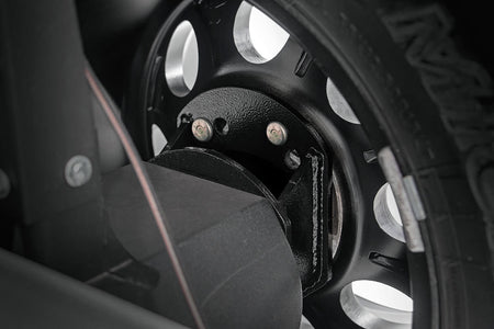 jeep-spare-tire-spacer_1053-install-zoom.jpg