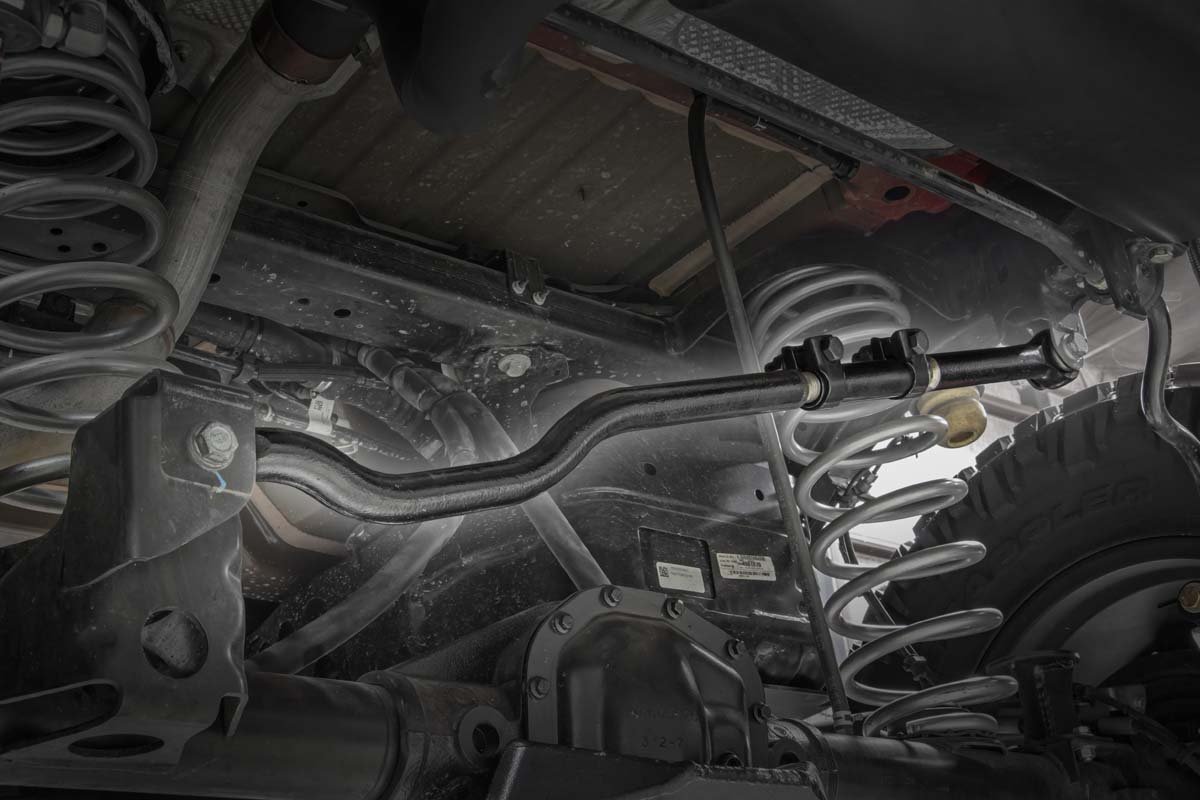 jl_rear_track_bar-installed.jpg