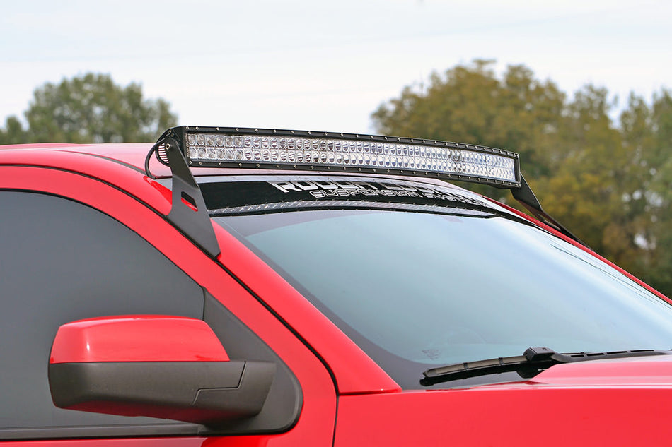 lights-54-inch-gm-mounts_70514-base-install.jpg