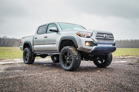 toyota-16-tacoma-silver-fp-rain-748n2_3.jpg