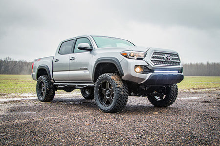 toyota-16-tacoma-silver-fp-rain-748n2_3_3.jpg