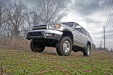 toyota-lift-kit_771n2-installed-1_1_2.jpg